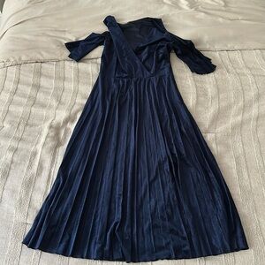 Maje Paris Navy Blue Velvet Pleated Maxi Dress – Size 2 (FR 38)